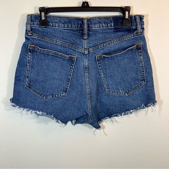 ✨ Abercrombie and Fitch Curve Love High Rise Mom Jean Shorts 6 - Picture 5 of 10